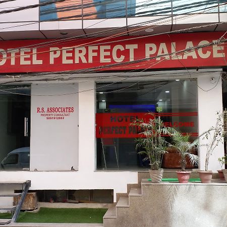 Hotel Perfect Palace New Delhi Eksteriør billede