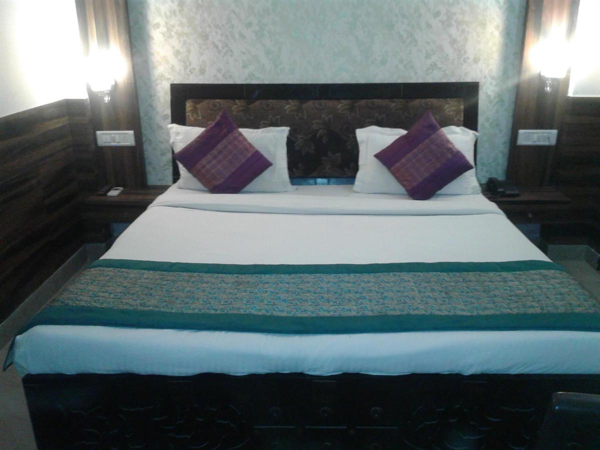 Hotel Perfect Palace New Delhi Eksteriør billede