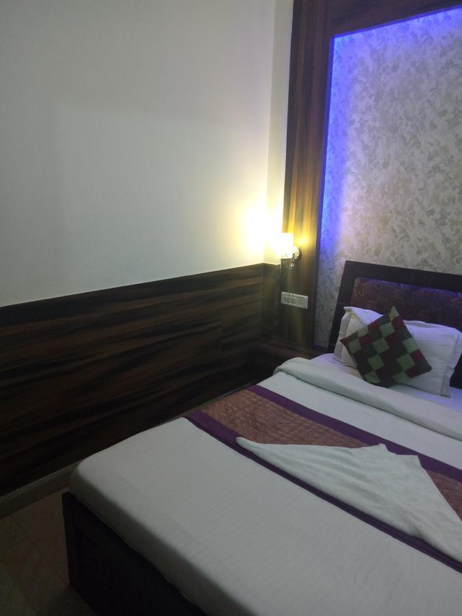 Hotel Perfect Palace New Delhi Eksteriør billede