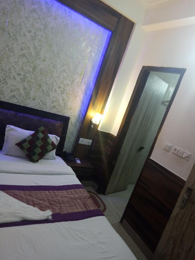 Hotel Perfect Palace New Delhi Eksteriør billede