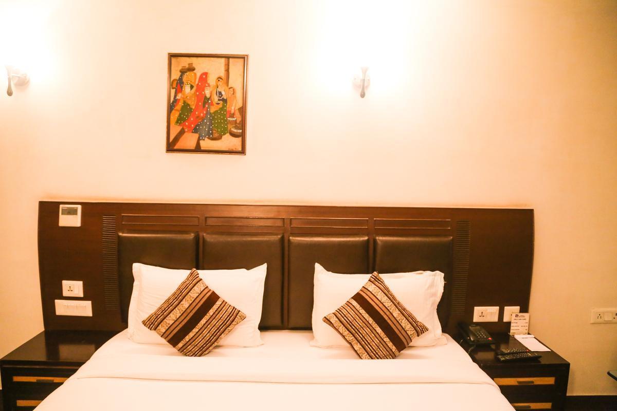 Hotel Perfect Palace New Delhi Eksteriør billede